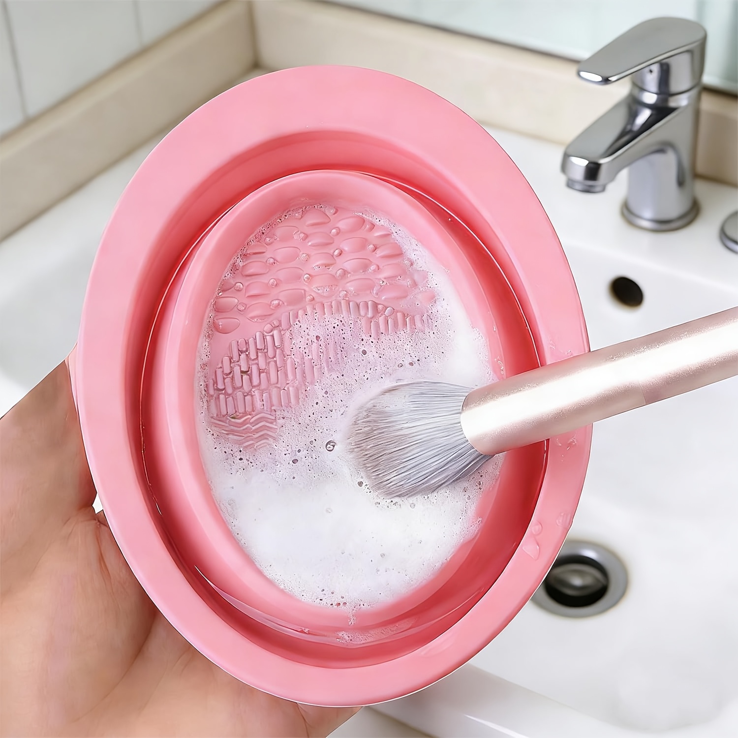 Eco Sponge - Bol nettoyeur de pinceaux de maquillage